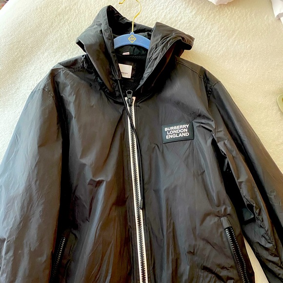 BURBERRY JACKET WINDBREAKER
